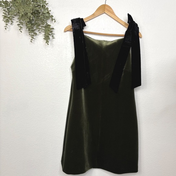 Zara Womens Green Velvet Mini Dress Black Shoulder Tie Bows Square Neck Size L - Picture 2 of 6